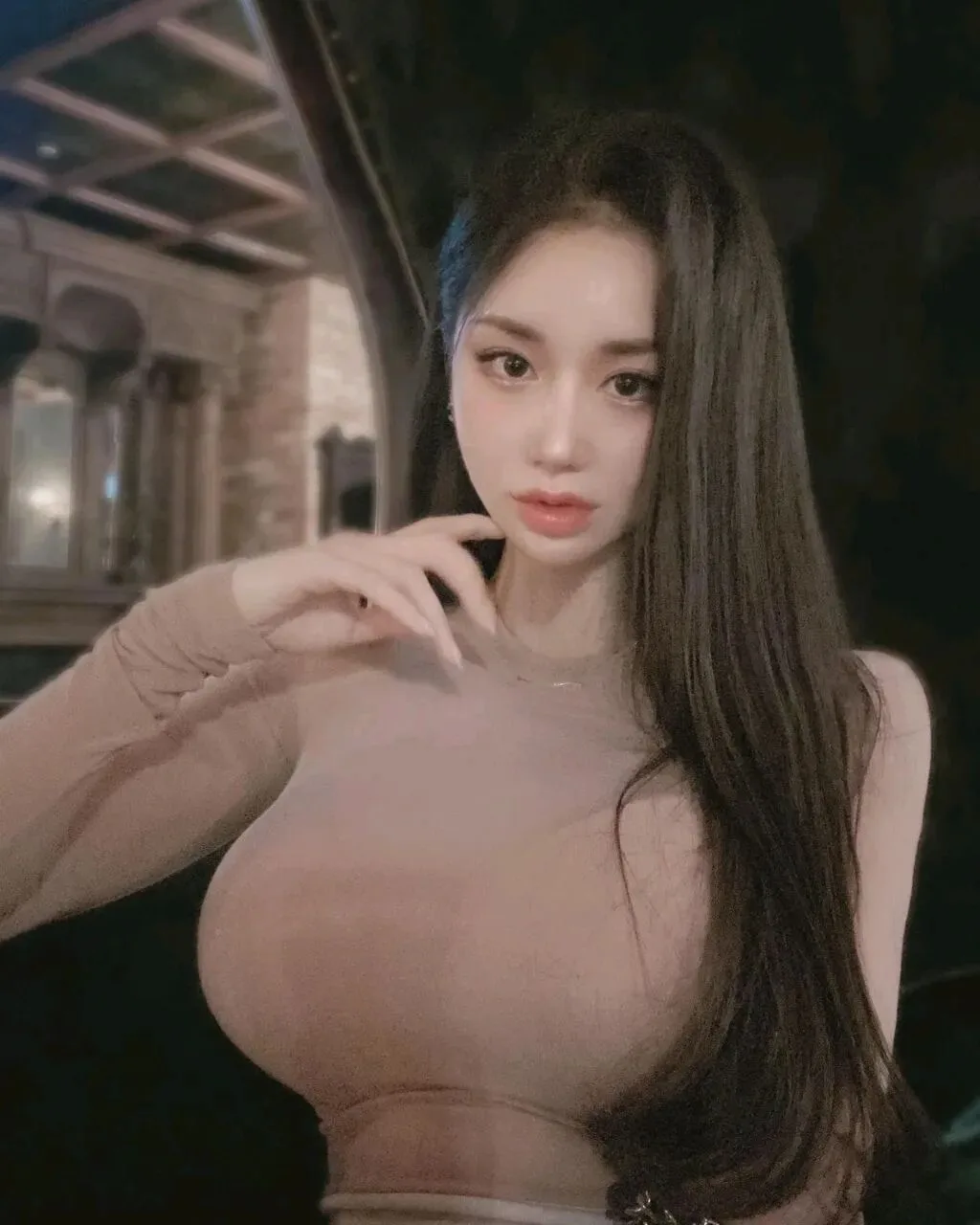 丰腴女神写真 图片2