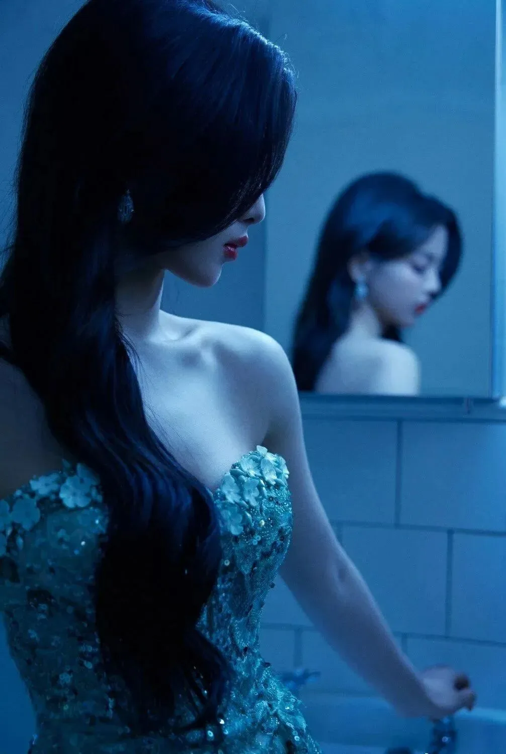 杨超越性感写真 图片5