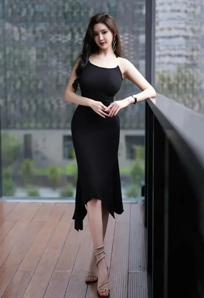 高颜值美女写真 图片9