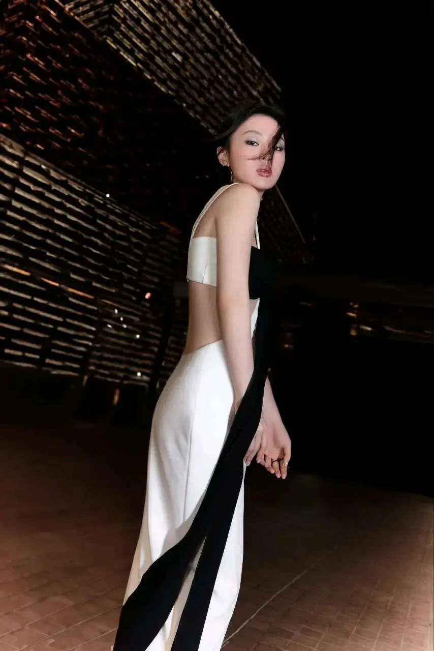 单依纯性感写真 图片5