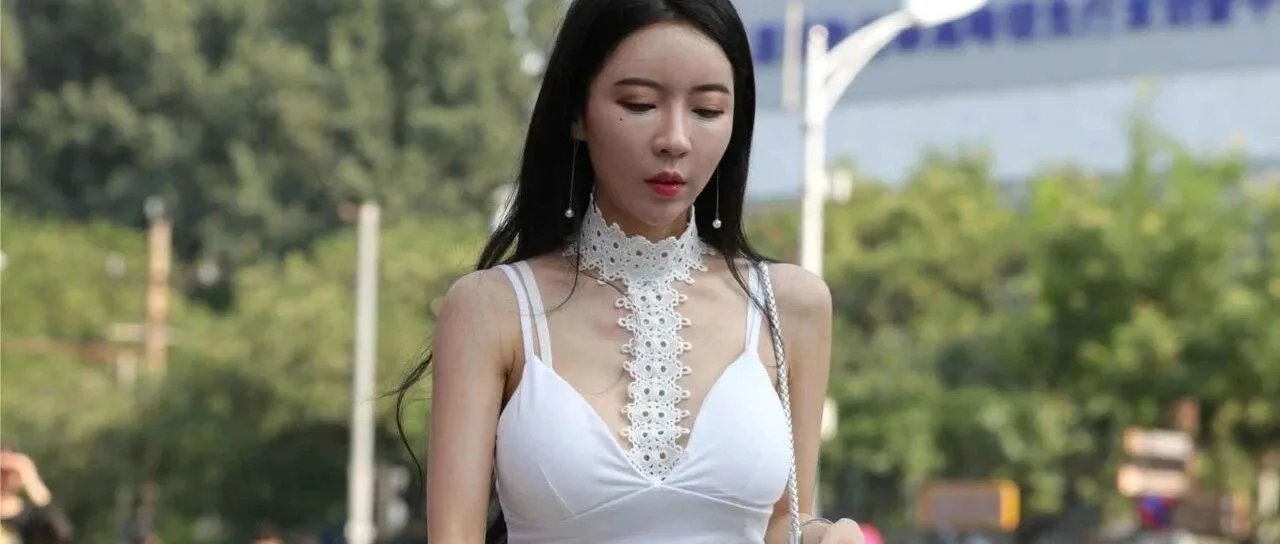 清新美女写真 图片1