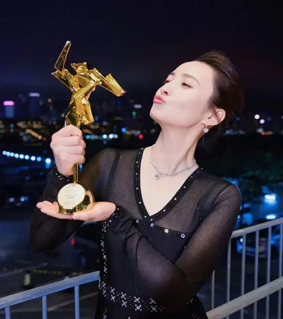 成熟女星高清图集 图片4