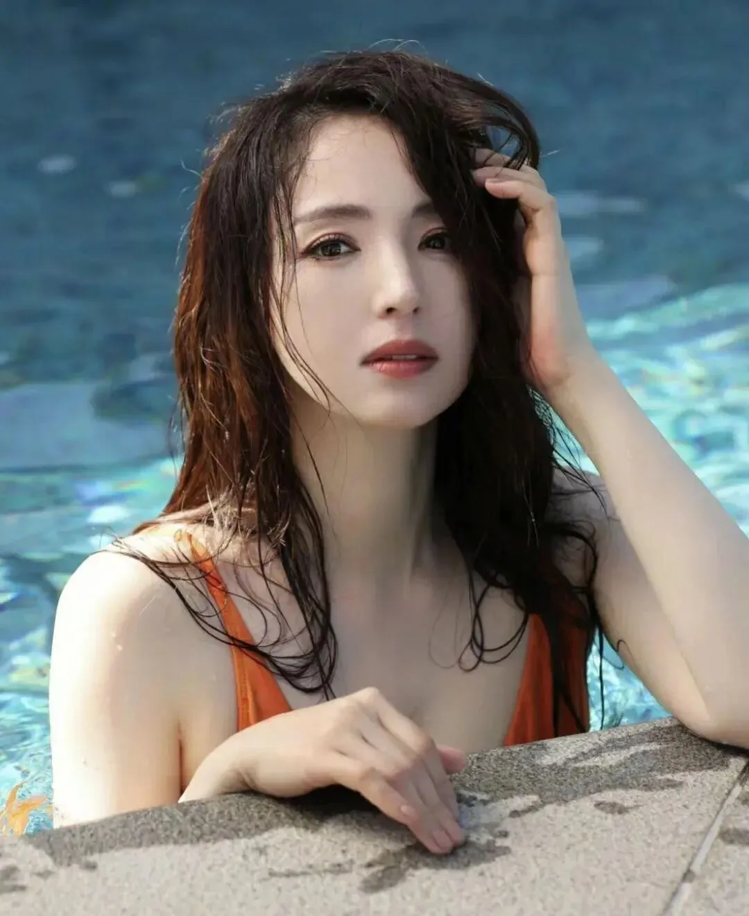 董璇泳装写真 图片6