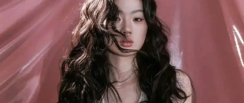 单依纯性感写真 图片1