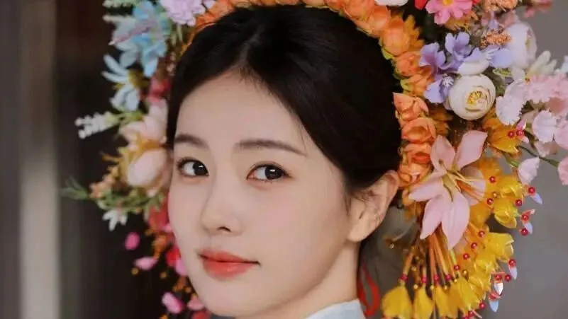 白鹿簪花壁纸 图片1