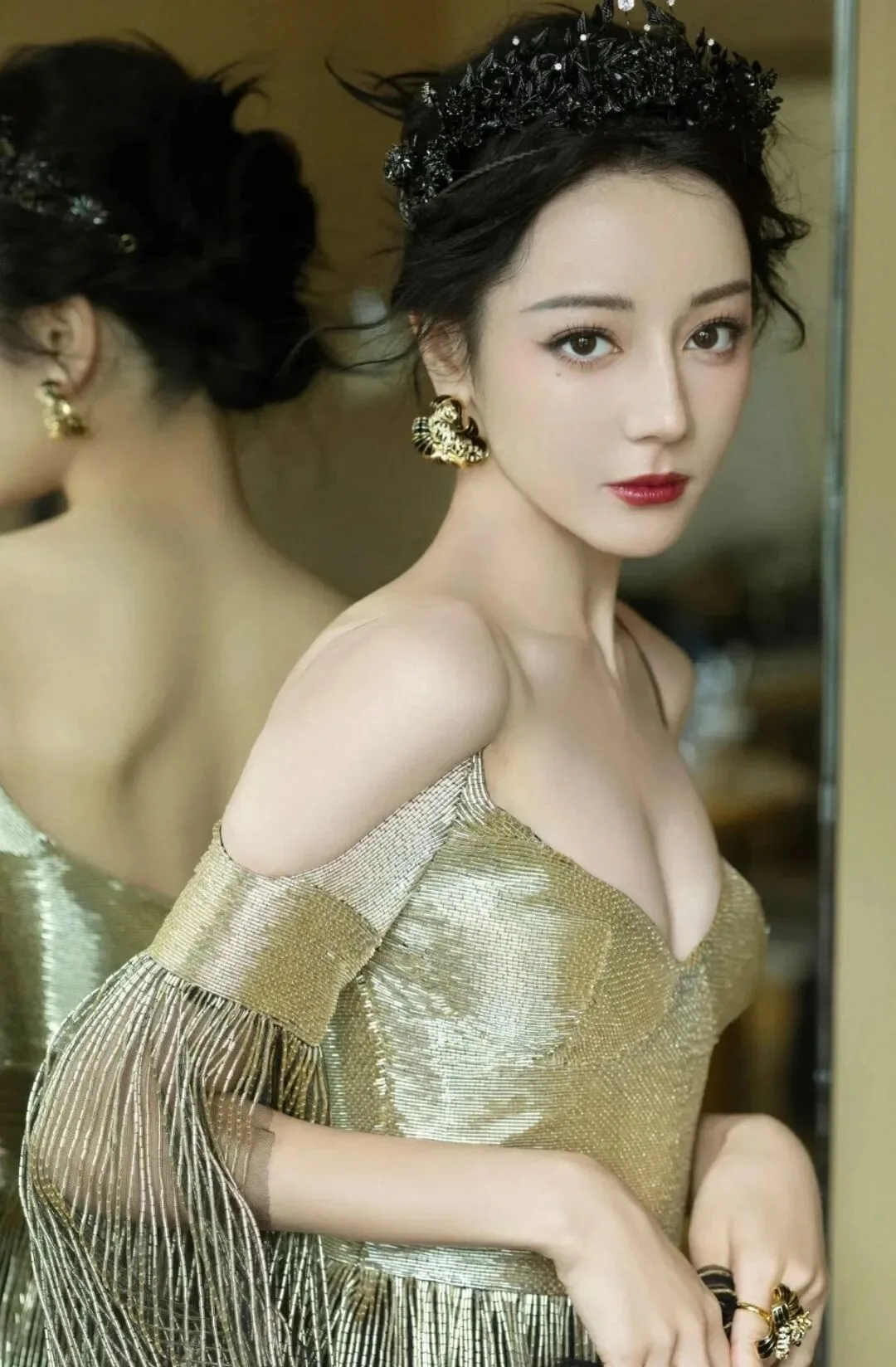 迪丽热巴性感写真 图片5