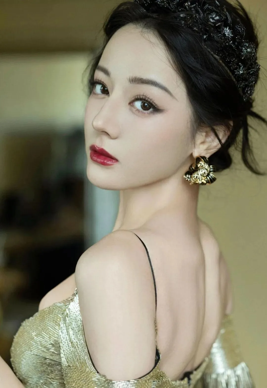 迪丽热巴性感写真 图片8
