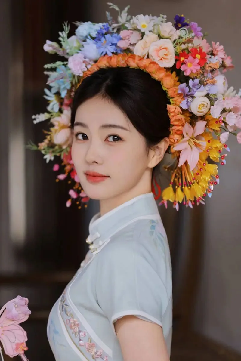 白鹿簪花壁纸 图片2