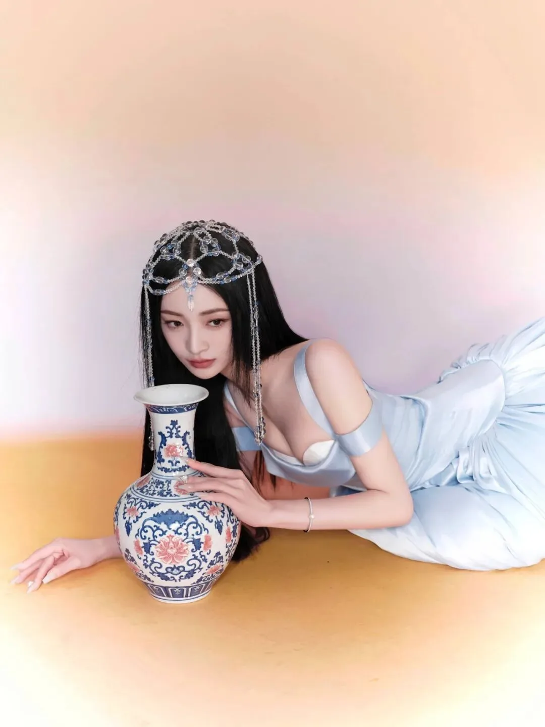 周洁琼 轻纱裙写真 图片9