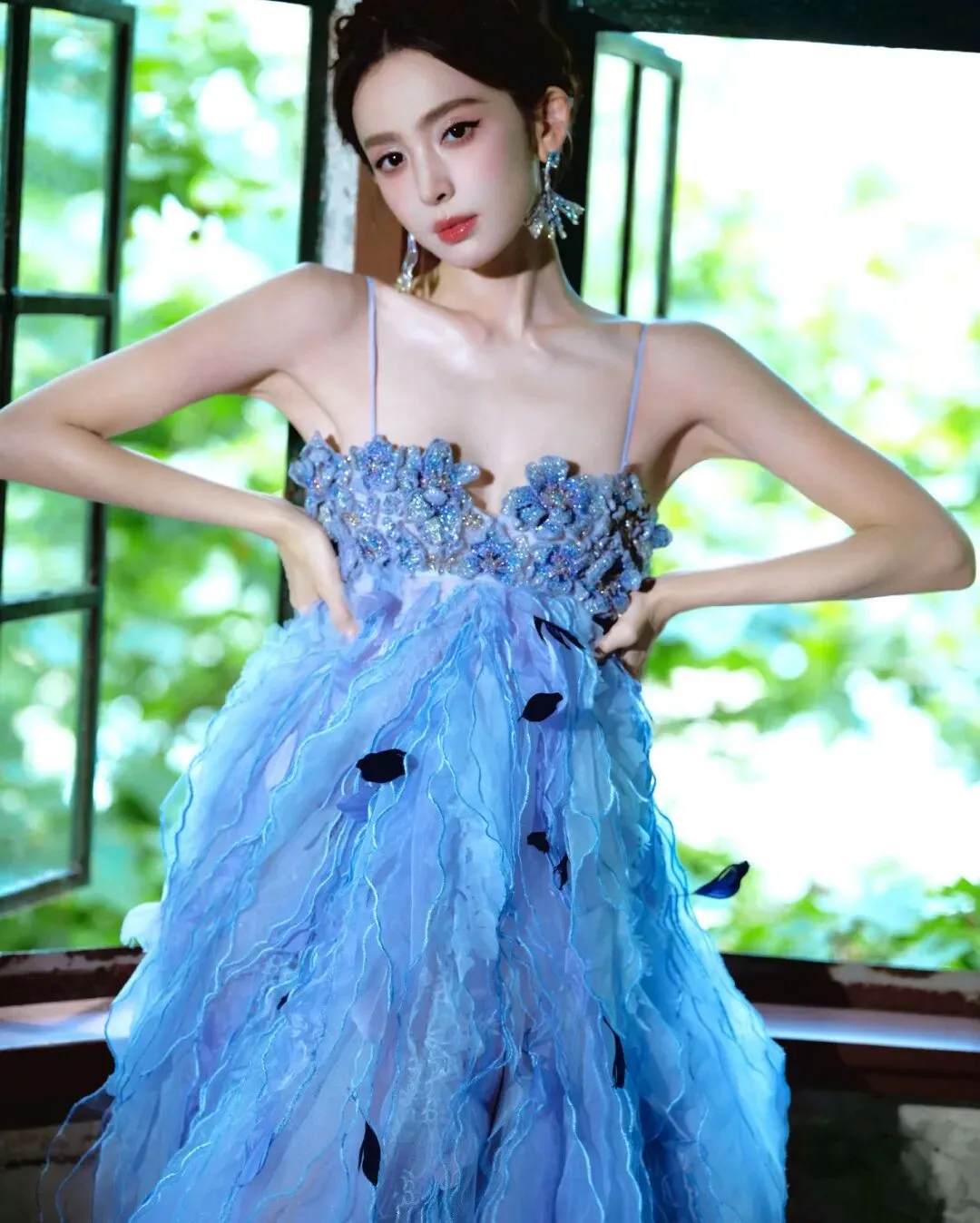 古力娜扎性感写真 图片2