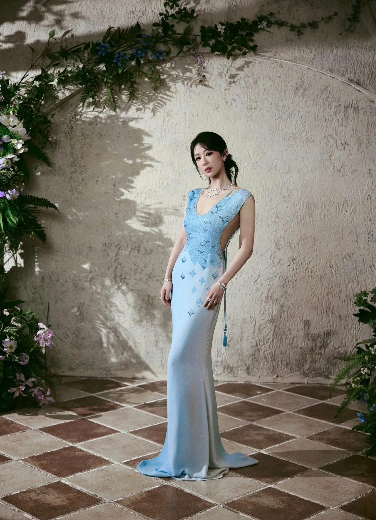 杨紫蓝色写真 图片5