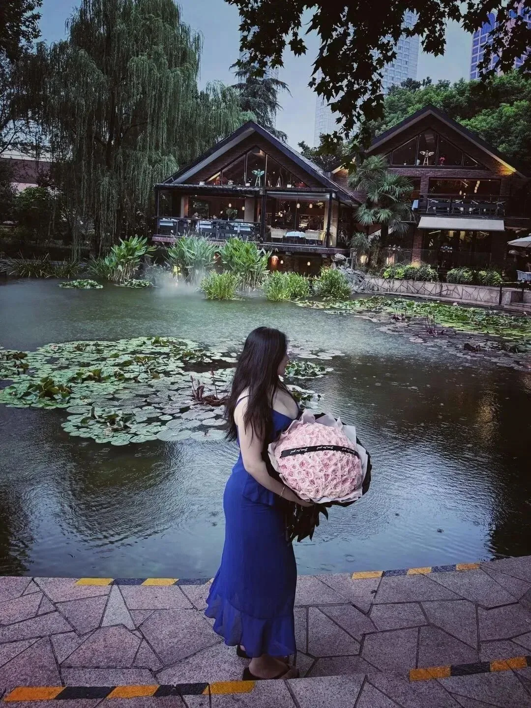微胖女孩写真 图片7