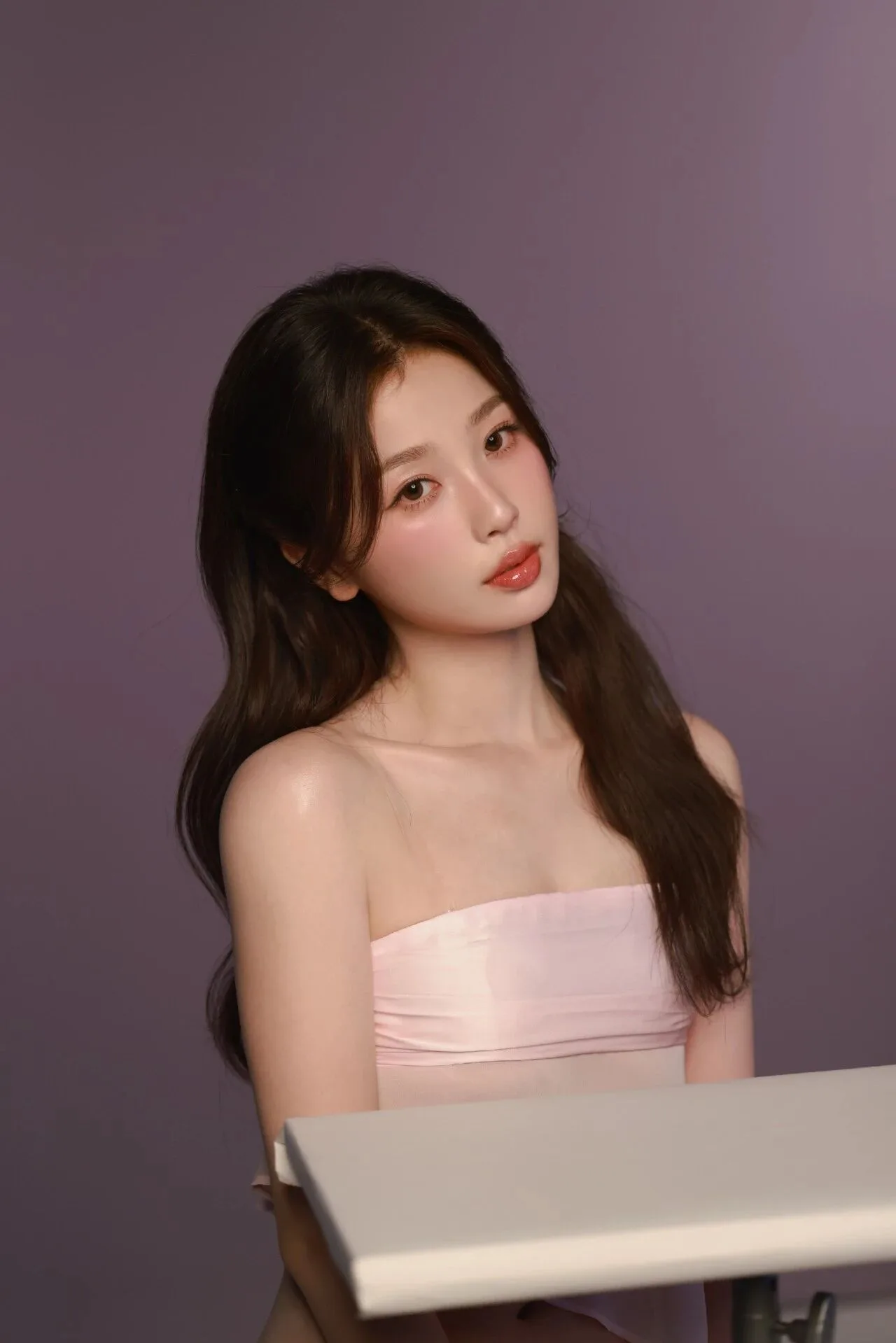虞书欣甜美写真壁纸 图片4