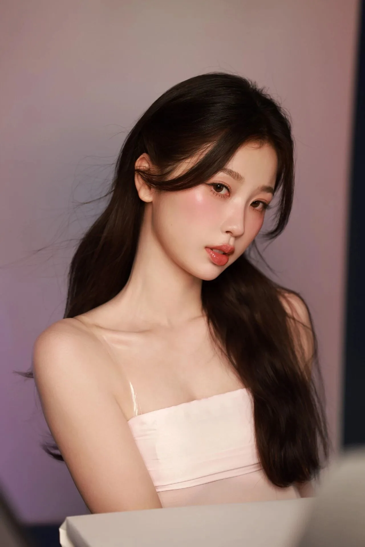虞书欣甜美写真壁纸 图片3