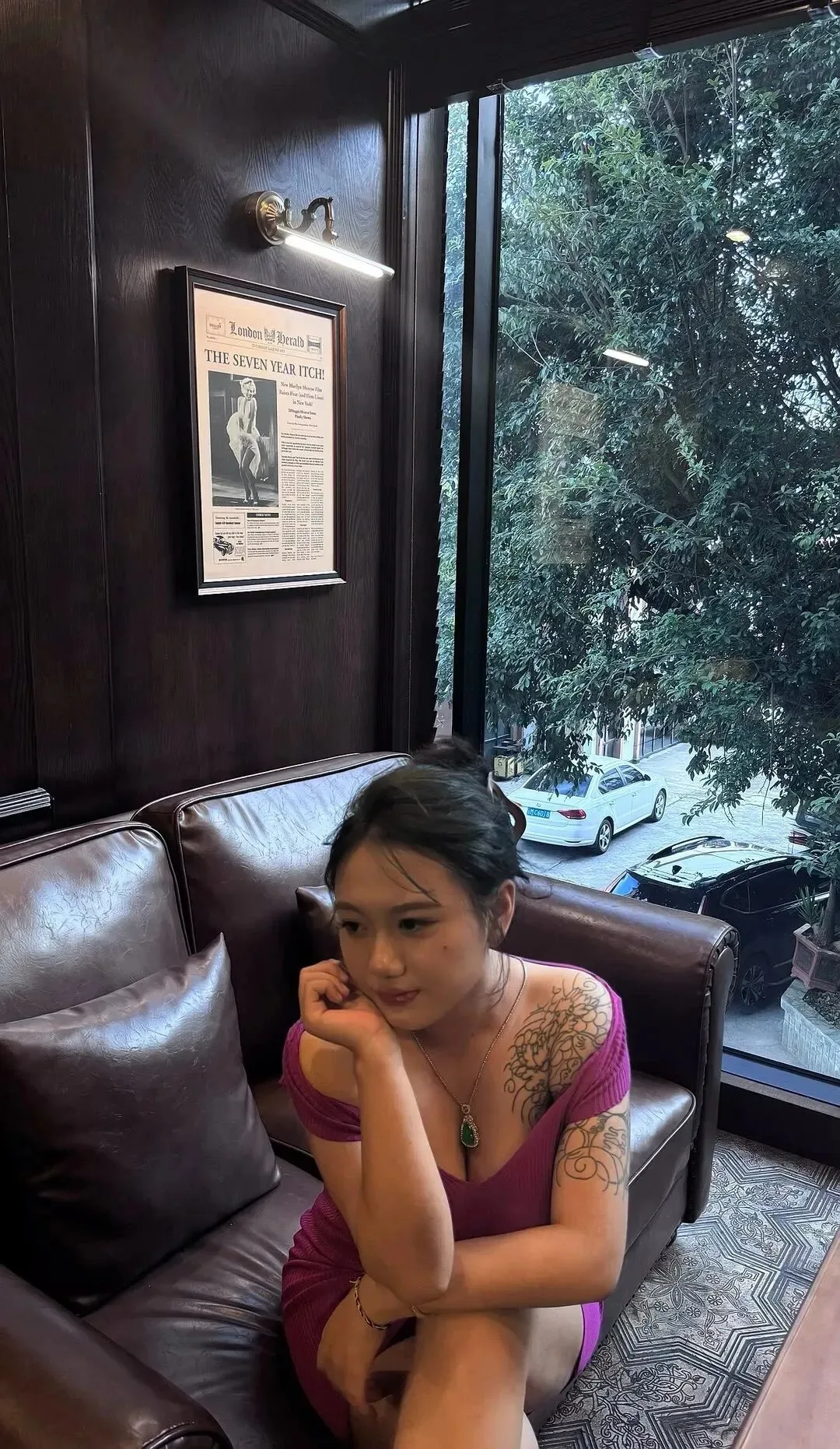 丰满少妇写真 图片3