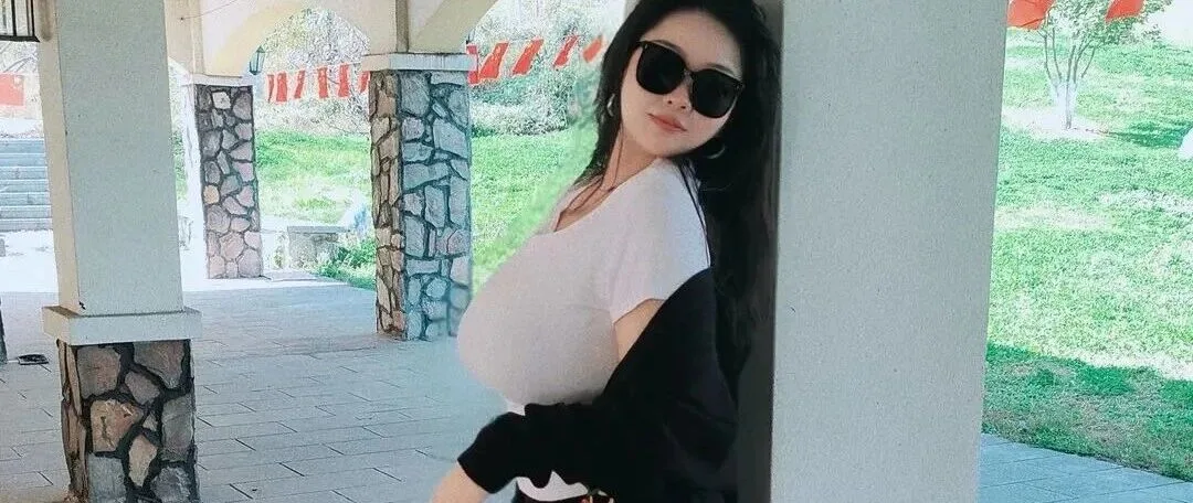 丰满曲线少妇高清写真图集尽显成熟韵味