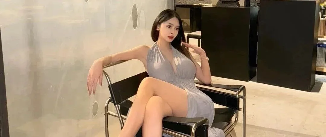 贵气美女高清写真秀修长美腿 优雅气质扑面而来