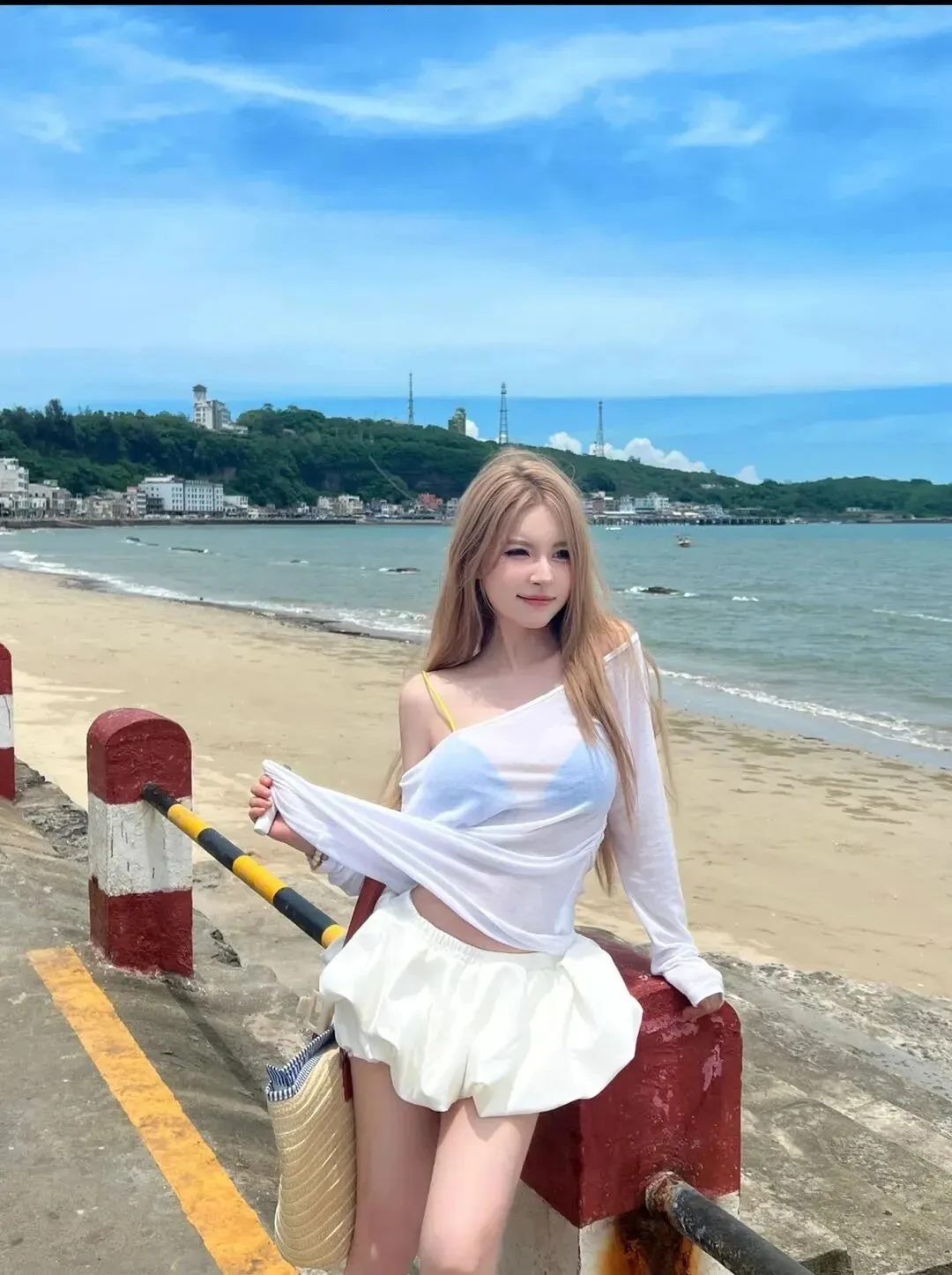 海边美女写真 图片3
