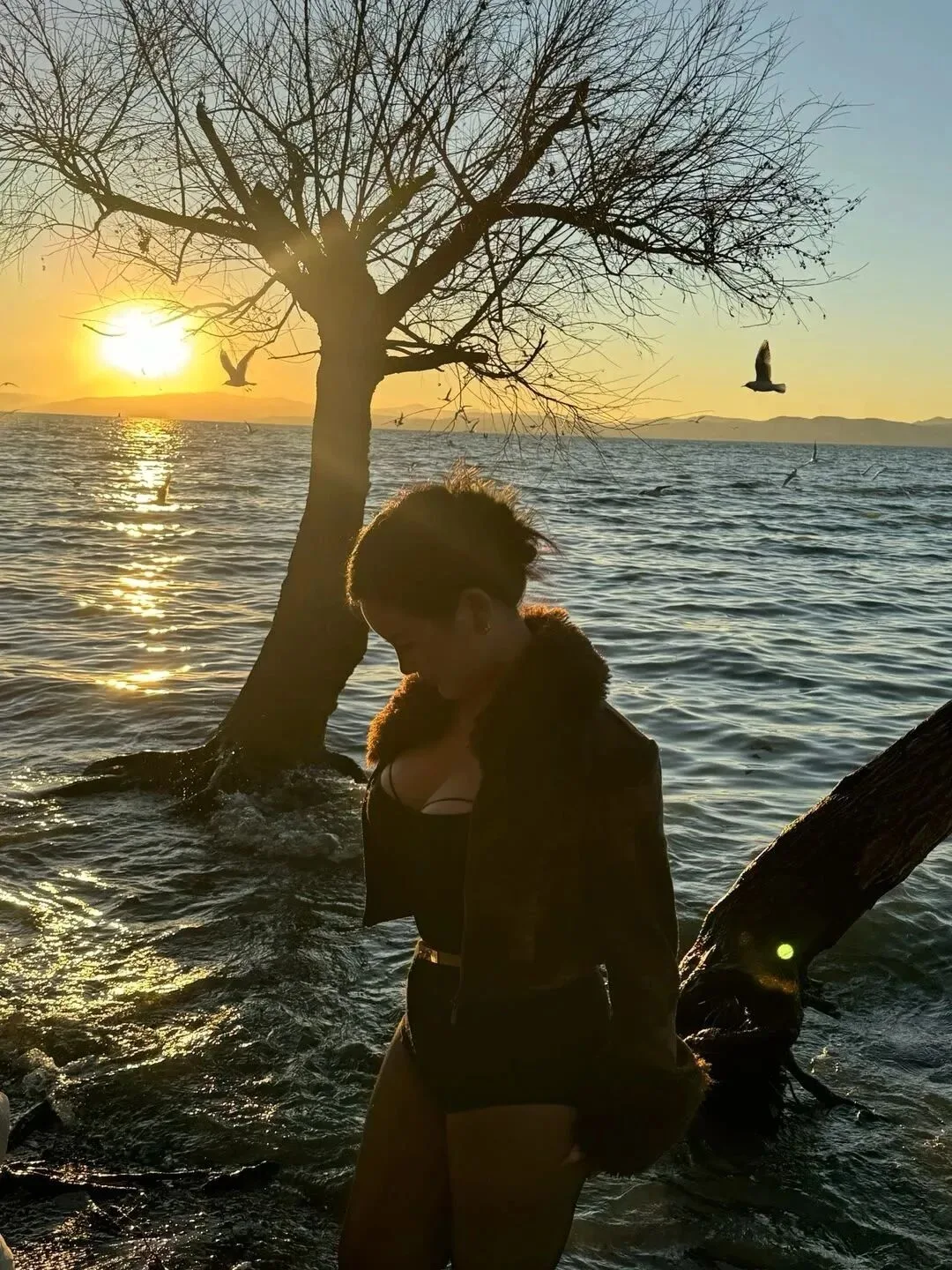 海边美女写真 图片3