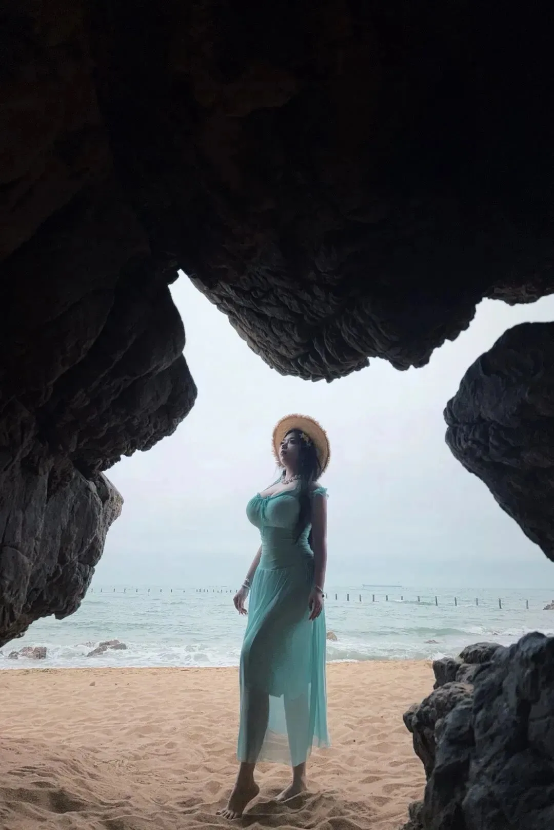 海边少妇写真 图片3