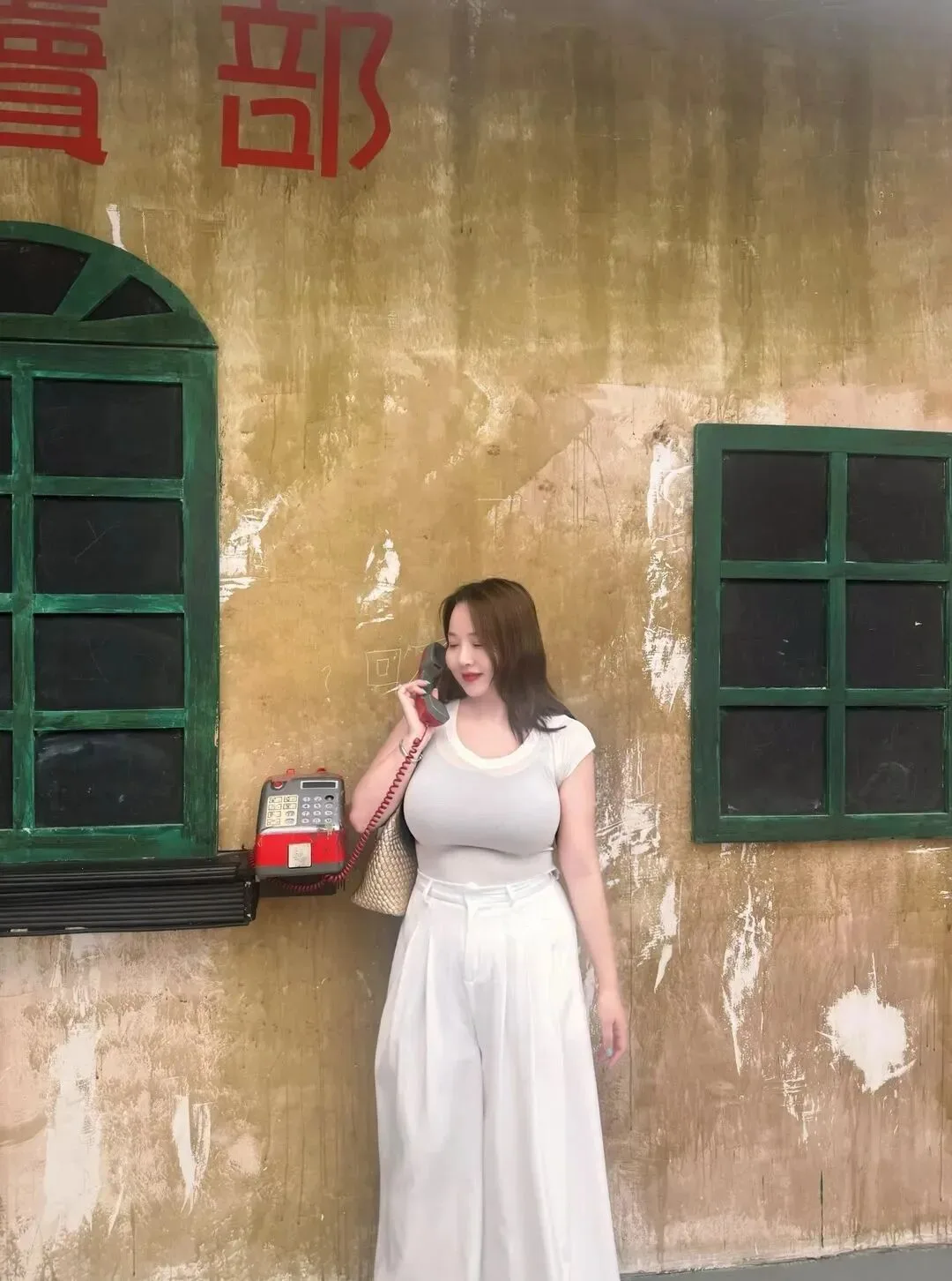 微胖少妇写真 图片3