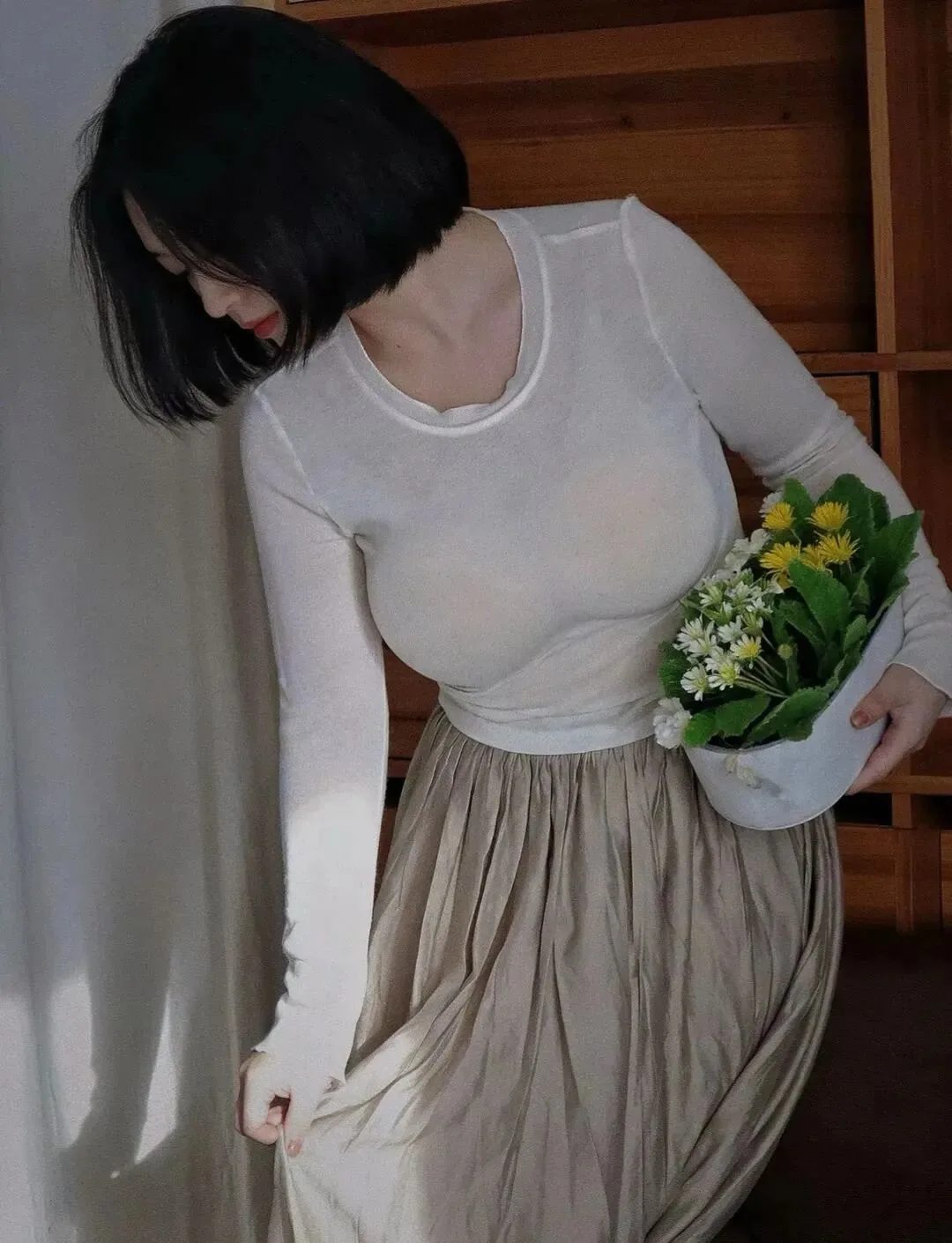 圆润身材美女写真 图片2