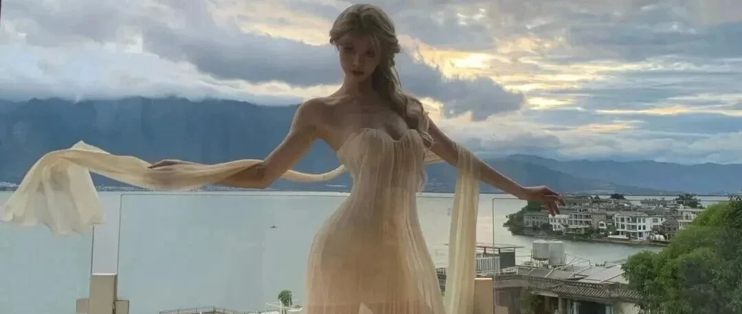 曲线玲珑好身材美女高清写真图集