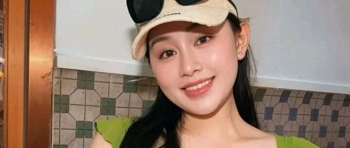 长大了依然没人喜欢 高清美女写真图集