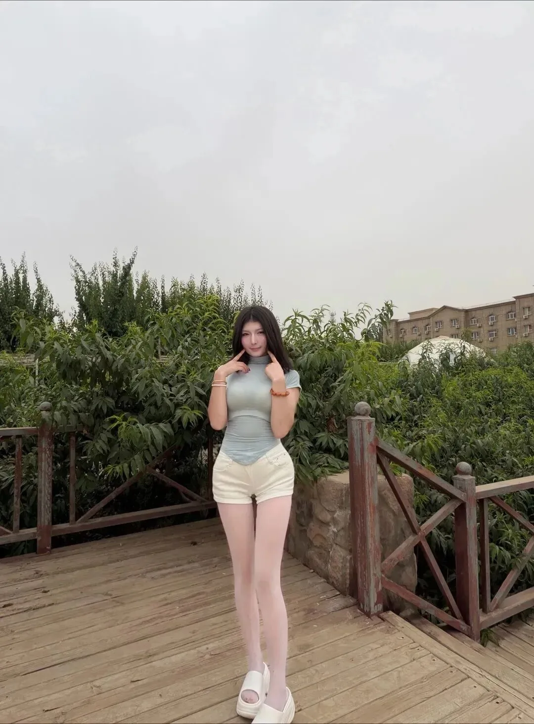 甜美少女写真 图片3