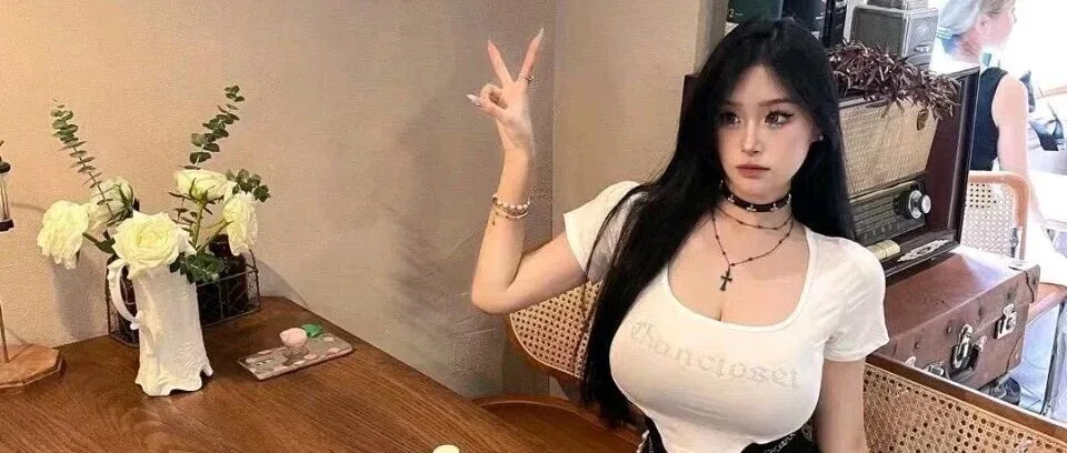 长胖了也长大了的女生高清写真 温柔气质更让人心动