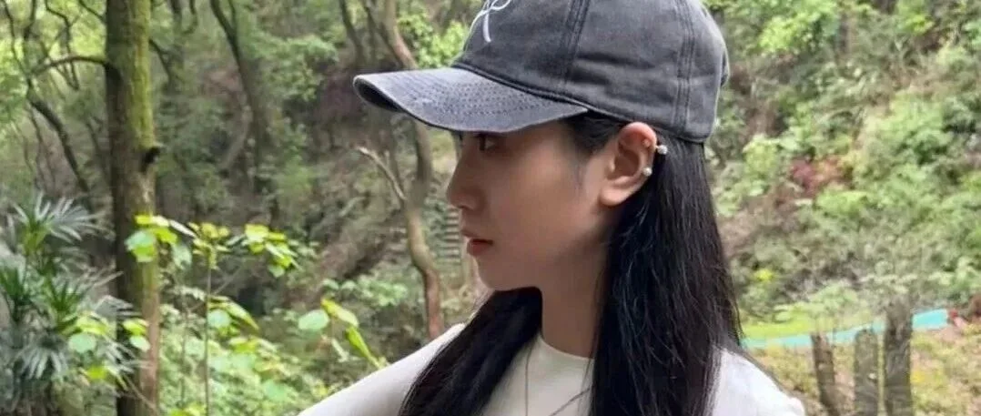 圆润身材少女高清写真图集 曲线饱满气质甜美很耐看