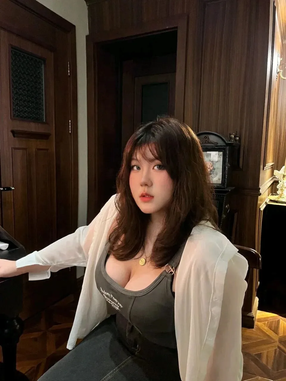 微胖女孩写真 图片2