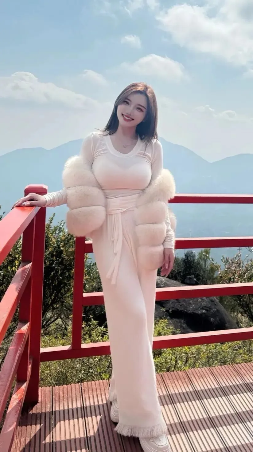 肉感女神写真 图片2