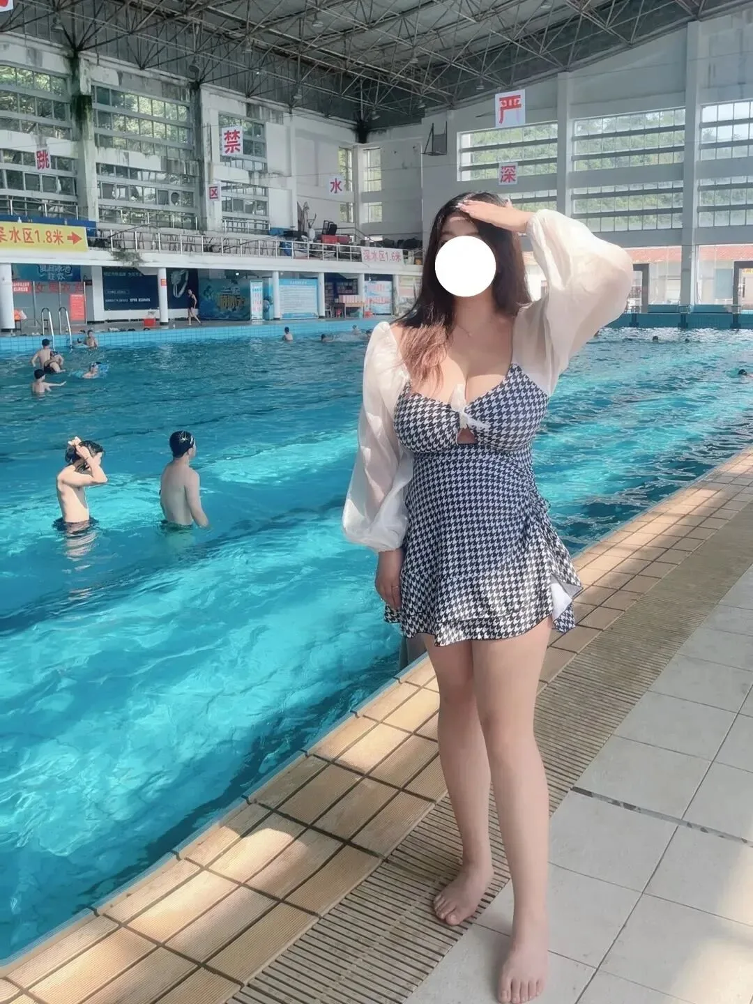 微胖美女写真 图片3