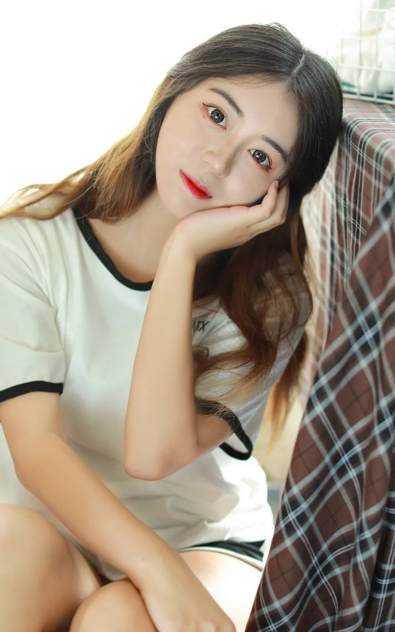 体操服美女写真 图片2