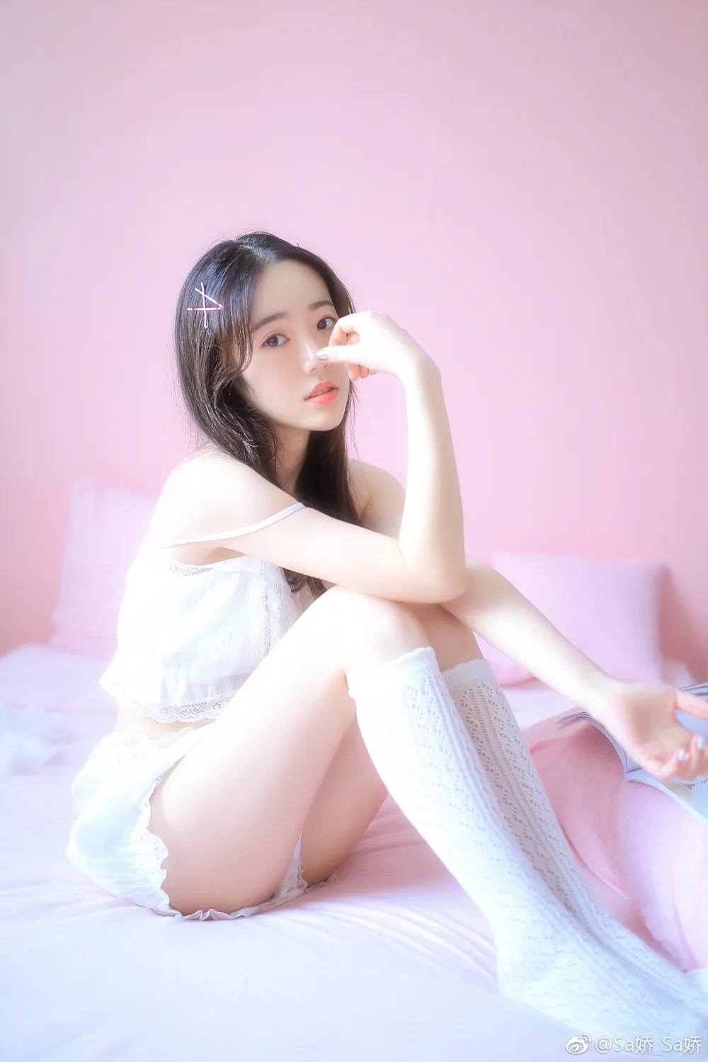 露脐装美女写真 图片6