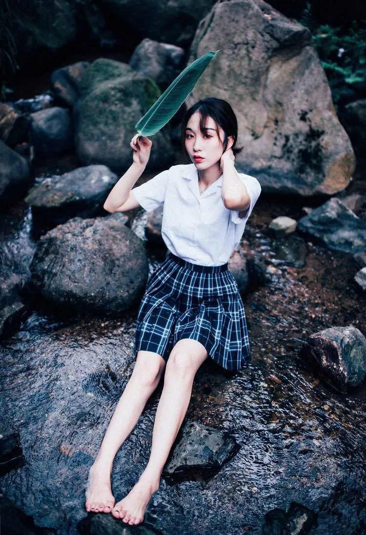 黑丝美腿模特写真 图片9