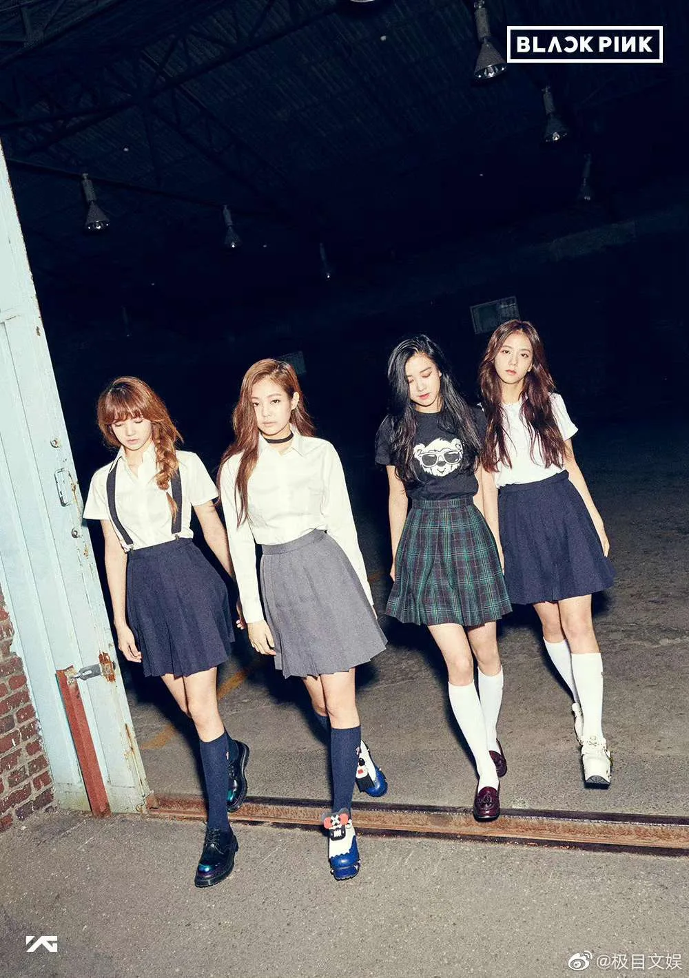BLACKPINK睡衣写真 图片5