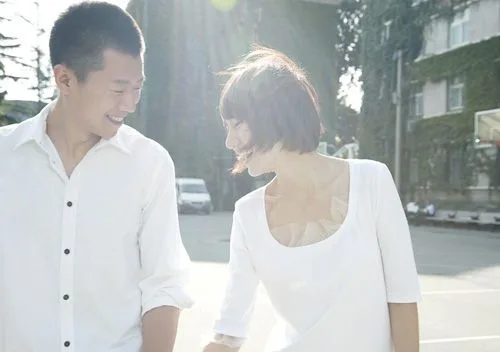 袁泉 婚纱写真 图片2