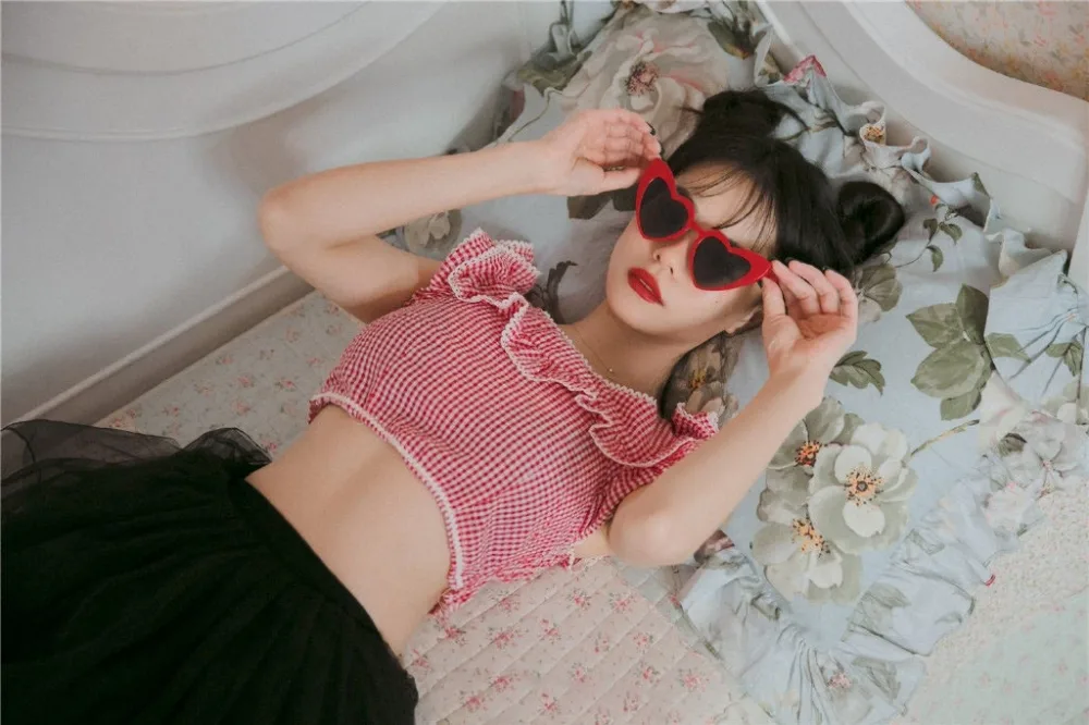 露脐装少女写真 图片8