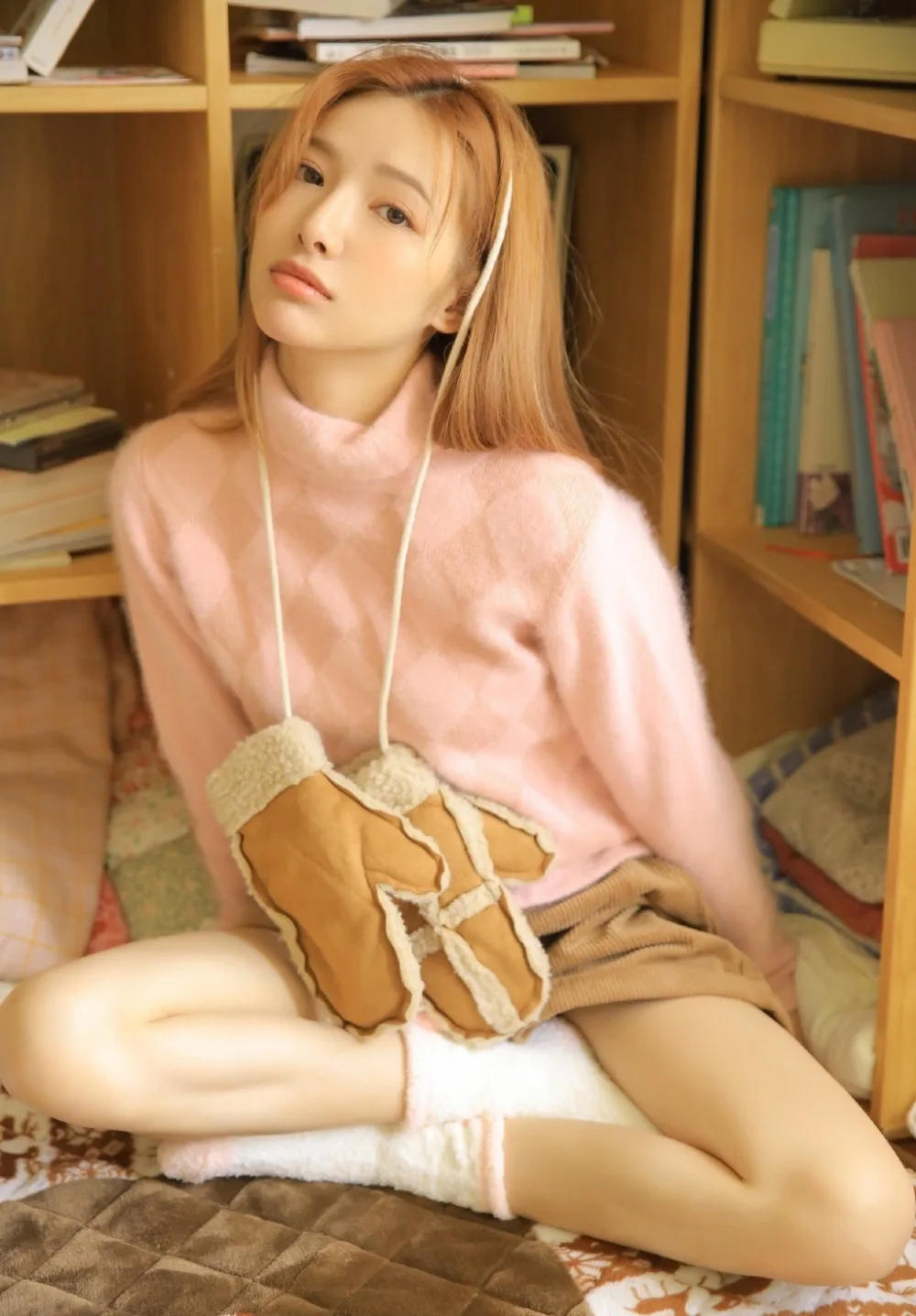 长发美女私房写真 图片3