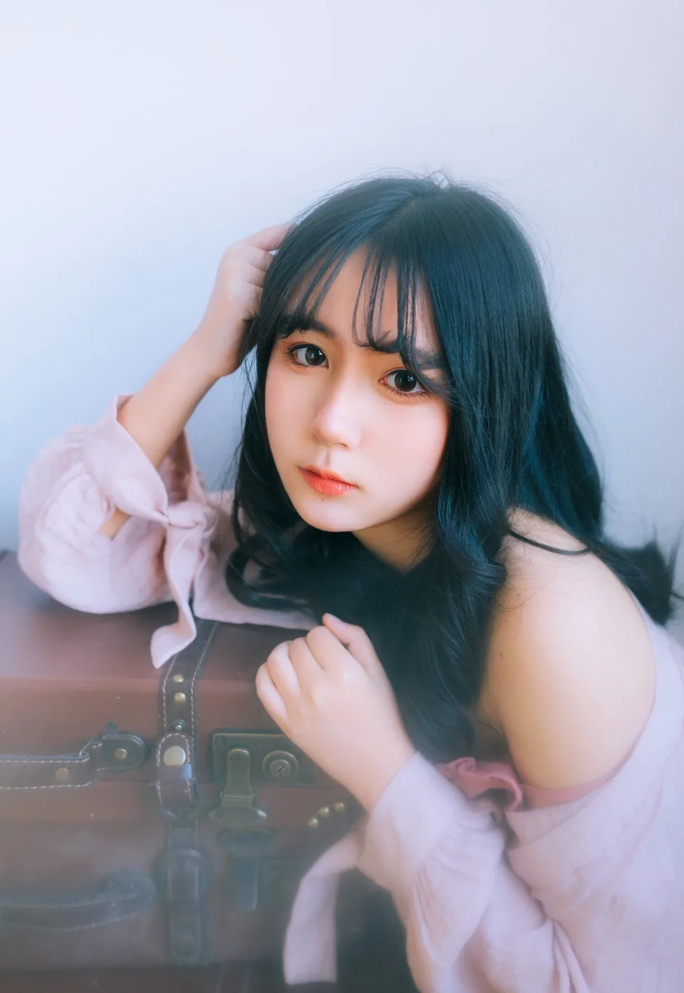 唯美逆光美女写真 图片1