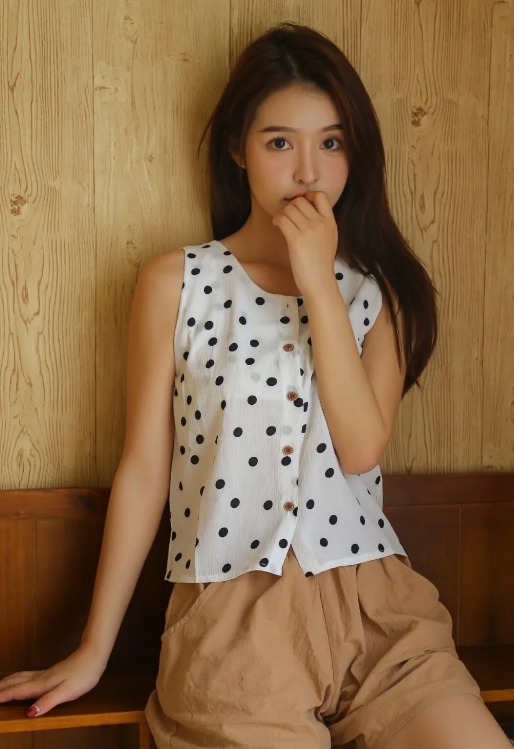 高挑美女写真 图片8