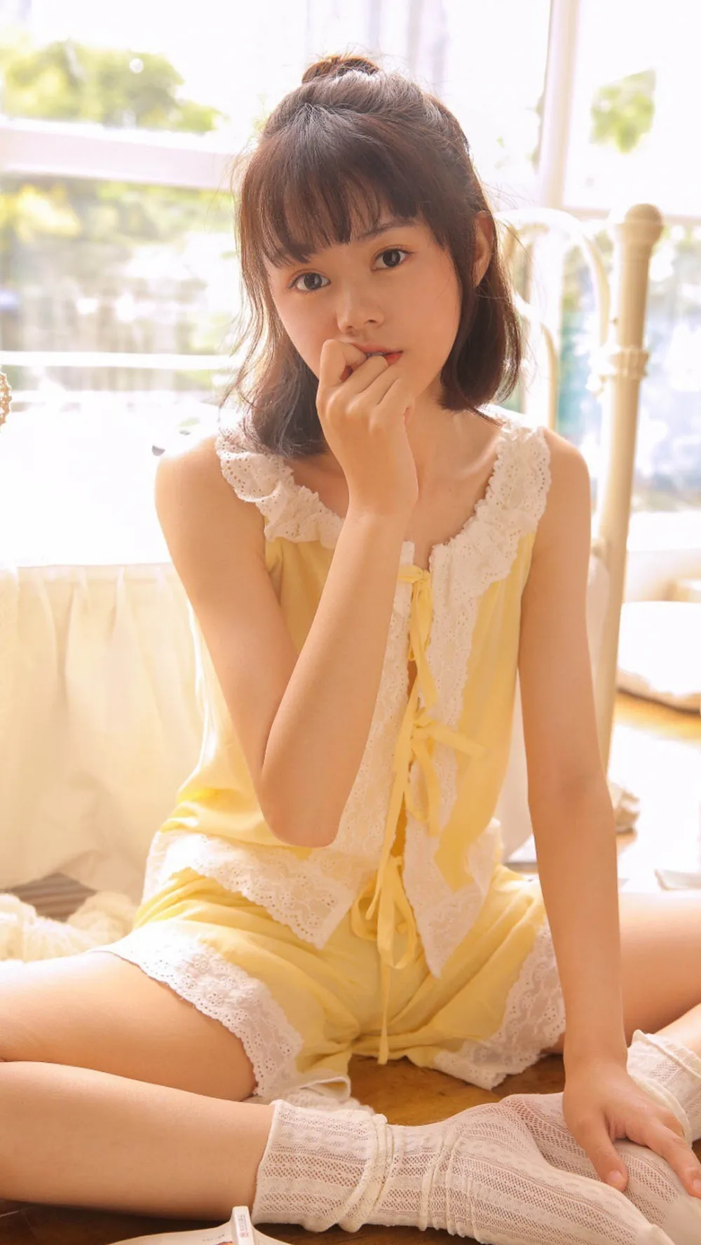 清纯少女写真 室内写真集 图片1
