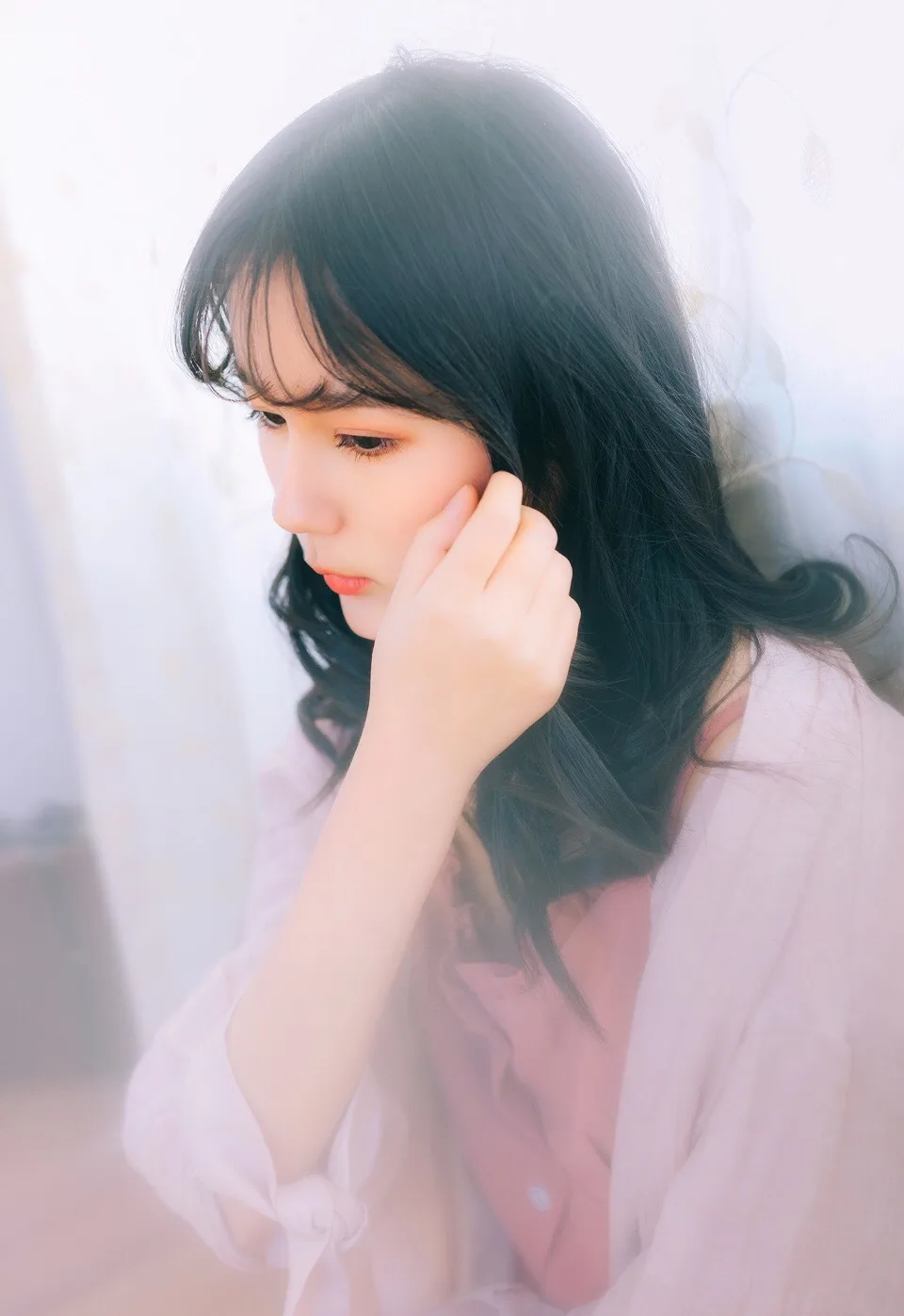 唯美逆光美女写真 图片6