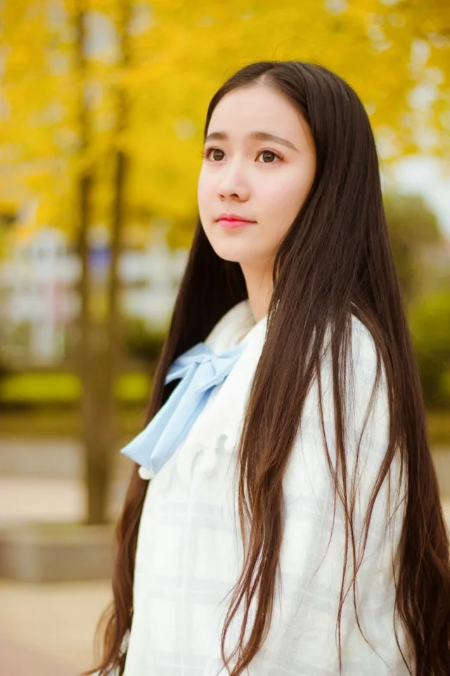 双马尾少女写真 图片2