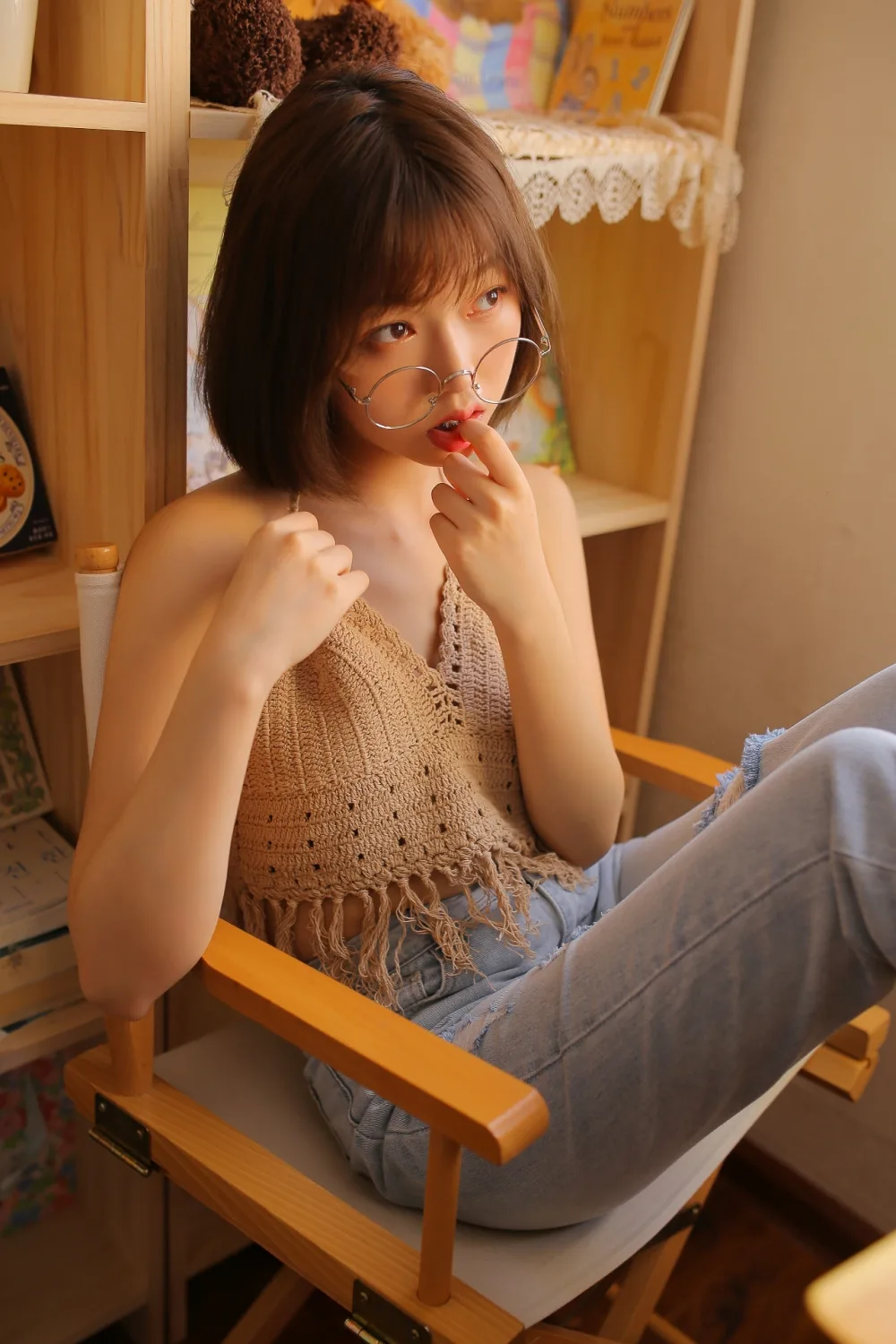 吊带露脐装写真 图片8