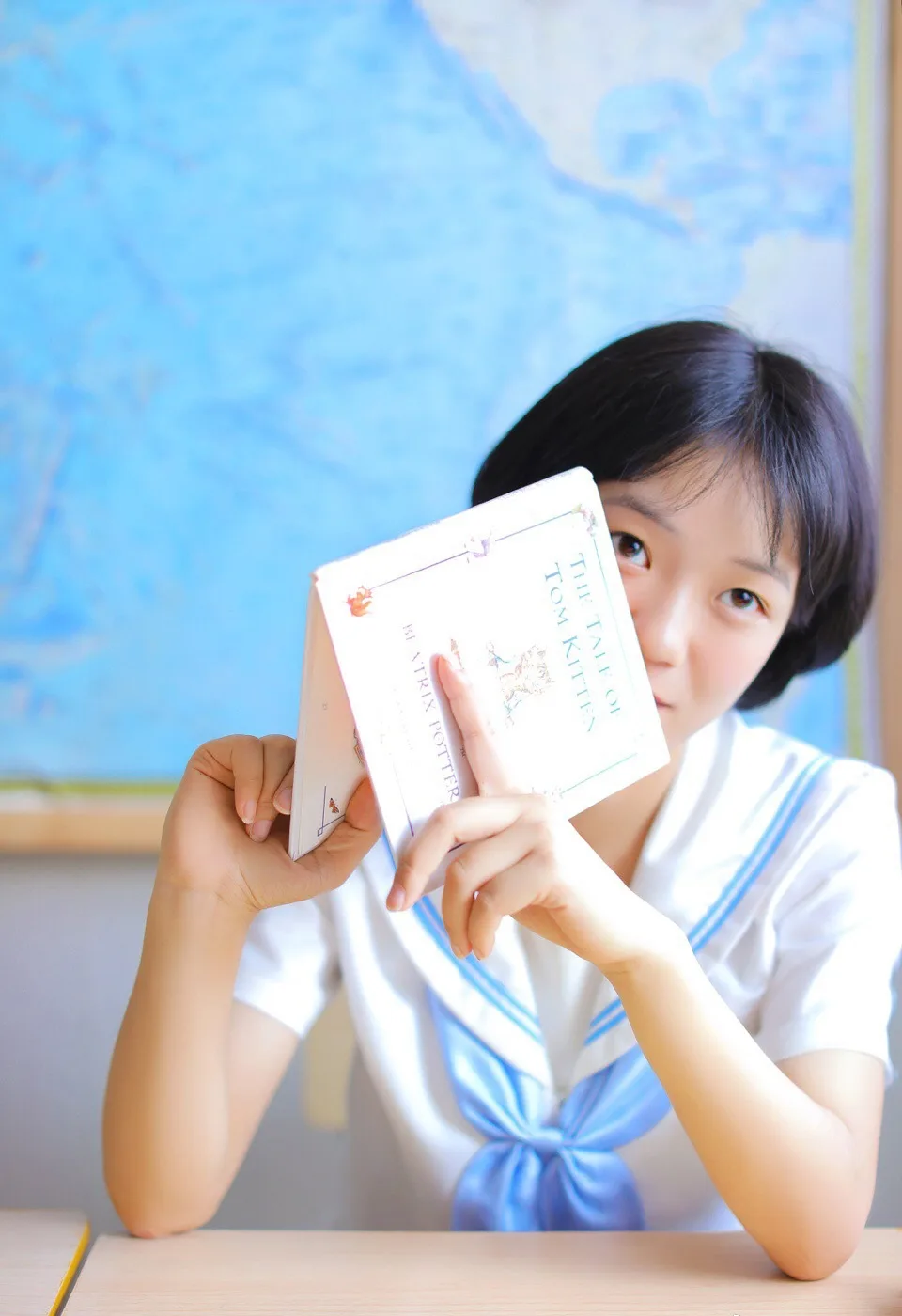 甜美少女写真 教室风 图片2