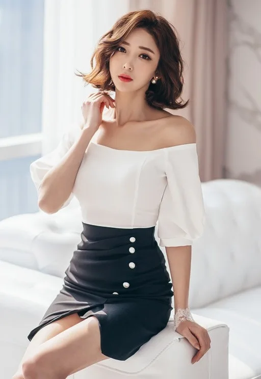 性感短裙美女写真 图片6