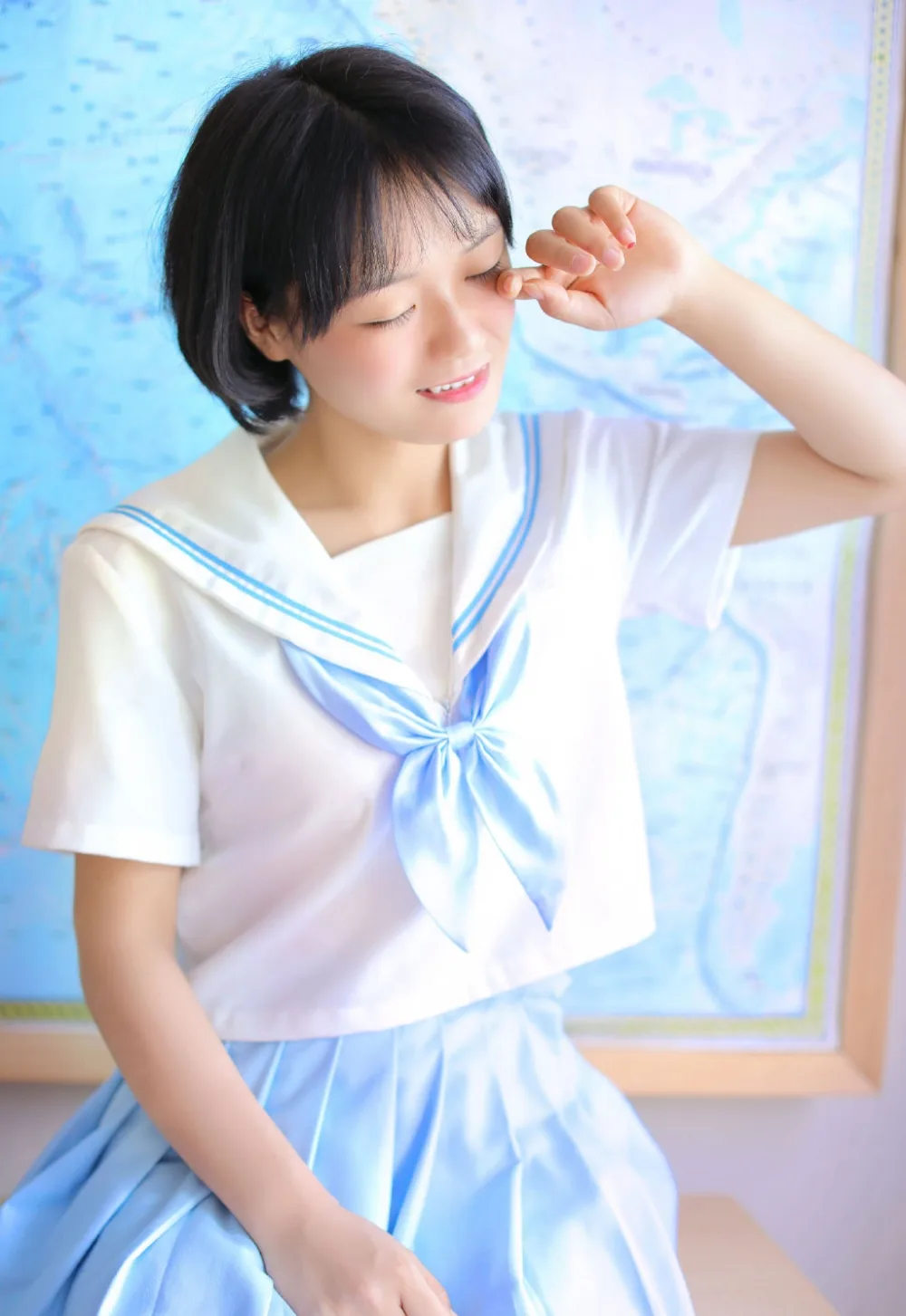 甜美少女写真 教室风 图片3